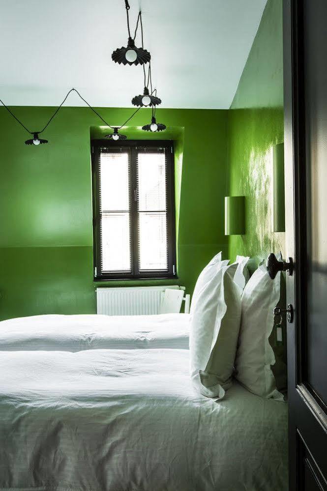 La Maison Haute Guesthouse Brussel Bagian luar foto